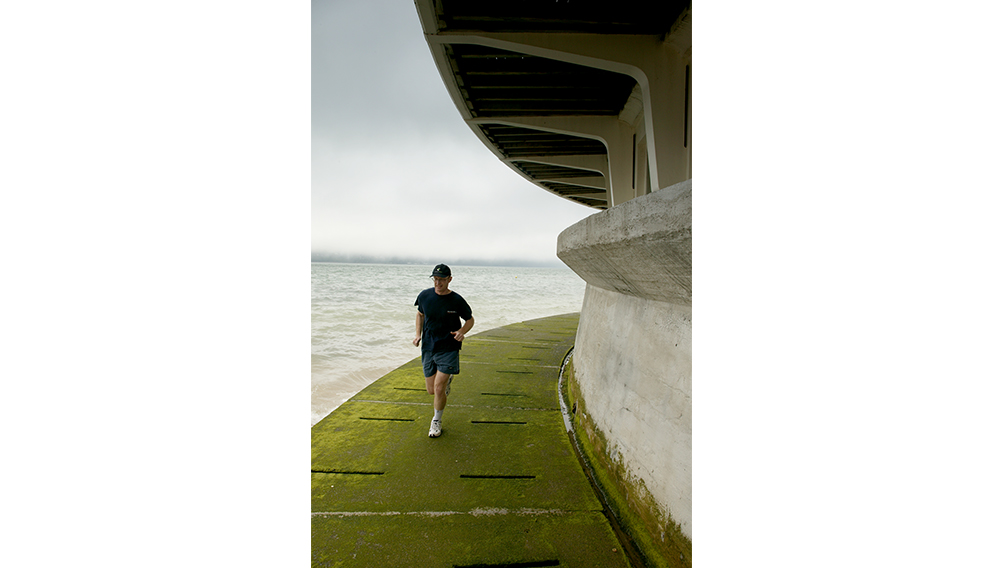 rotunda walkway beach aw