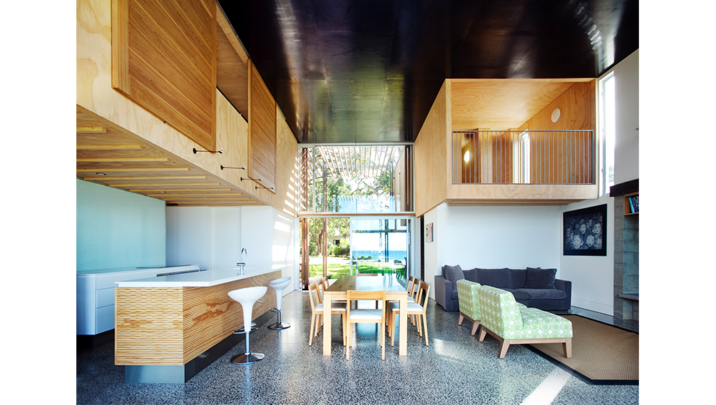 12 suspended pods capsules house