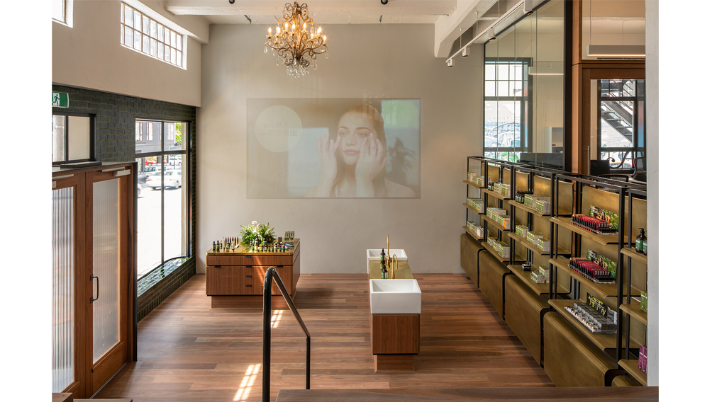 17 antipodes retail space