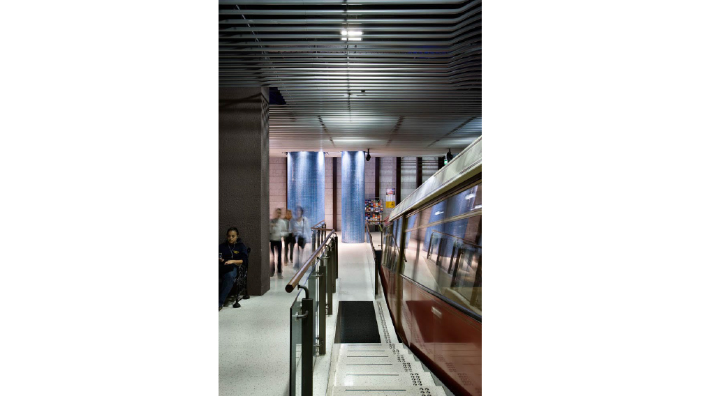 8 card travel wellington upgrade