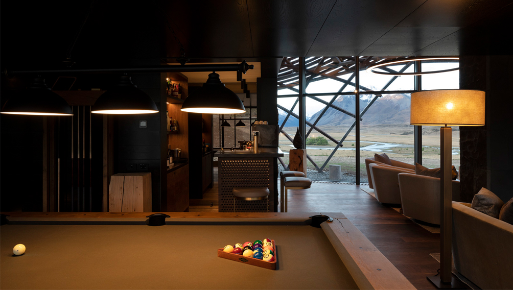 lindis lodge pool table